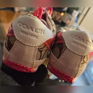 Coach Womens Sneakers Pink and Brown (8M)